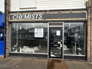 3 The Parade, Reading Road, Yateley